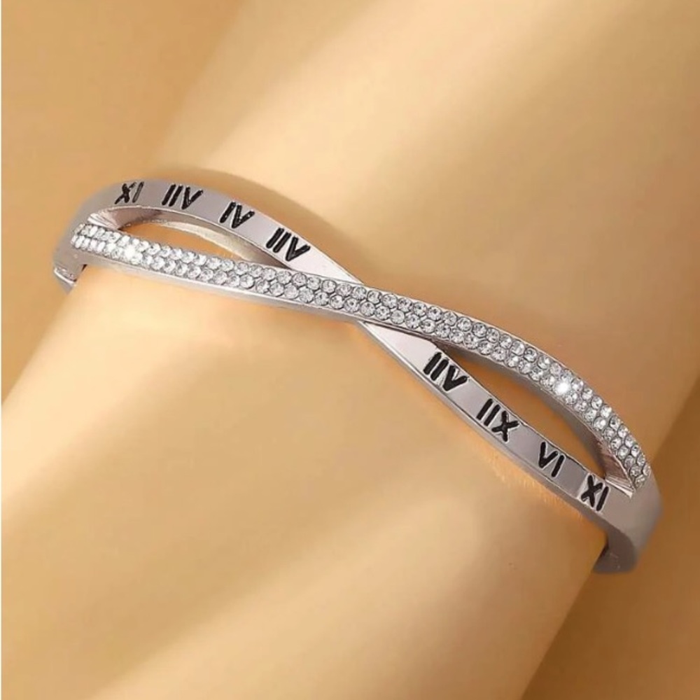 Bracelet- Silver Tone Roman Numerals Bangle Bracelet with cubic zirconium nwt